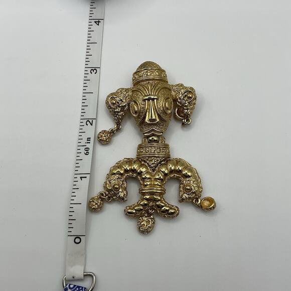 Vintage Monet Statement Brooch Etruscan Revival Style Gold Tone 3” Aztec - Picture 7 of 9